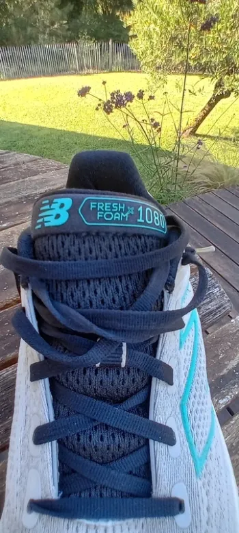 Used New Balance Running Shoes 2025 bike — image 3 of 15