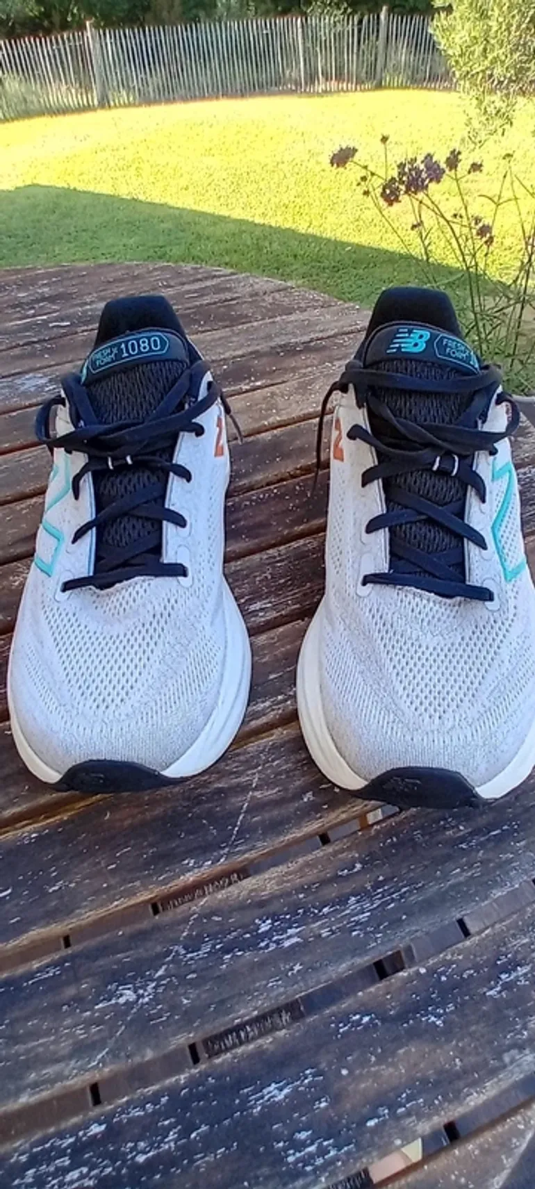 Used New Balance Running Shoes 2025 bike — image 2 of 15