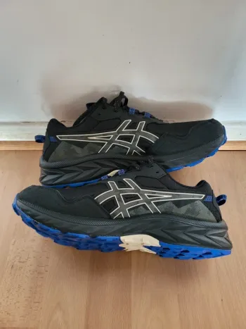 Asics Gel Venture 10 WP bike d'occasion — image 6 sur 6