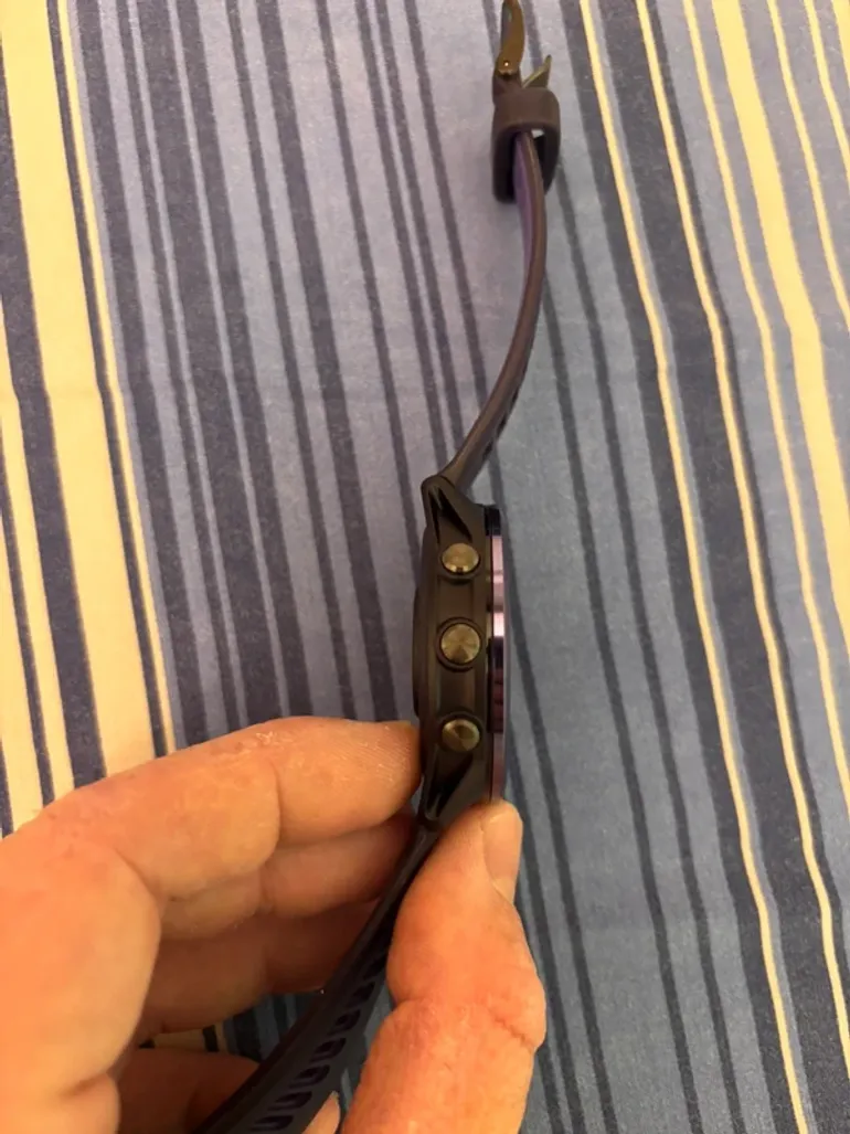 Used Garmin Forerunner 570 bike — image 3 of 5