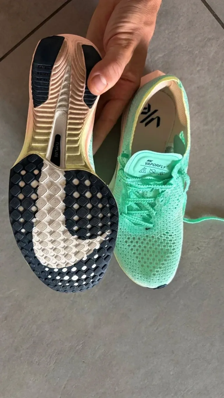 Nike Vaporfly 3 bike d'occasion — image 4 sur 6
