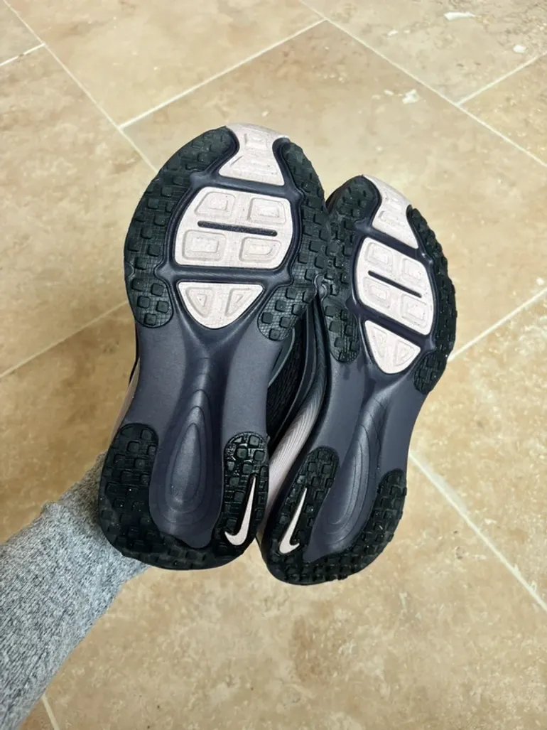 Gebrauchtes Nike Vomero 18 bike — Bild 2 von 4