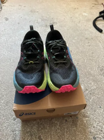 Used Asics Trabuco Max 2 bike