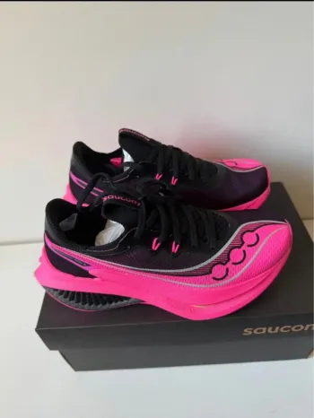 Saucony Endorphin Pro 5 bike d'occasion