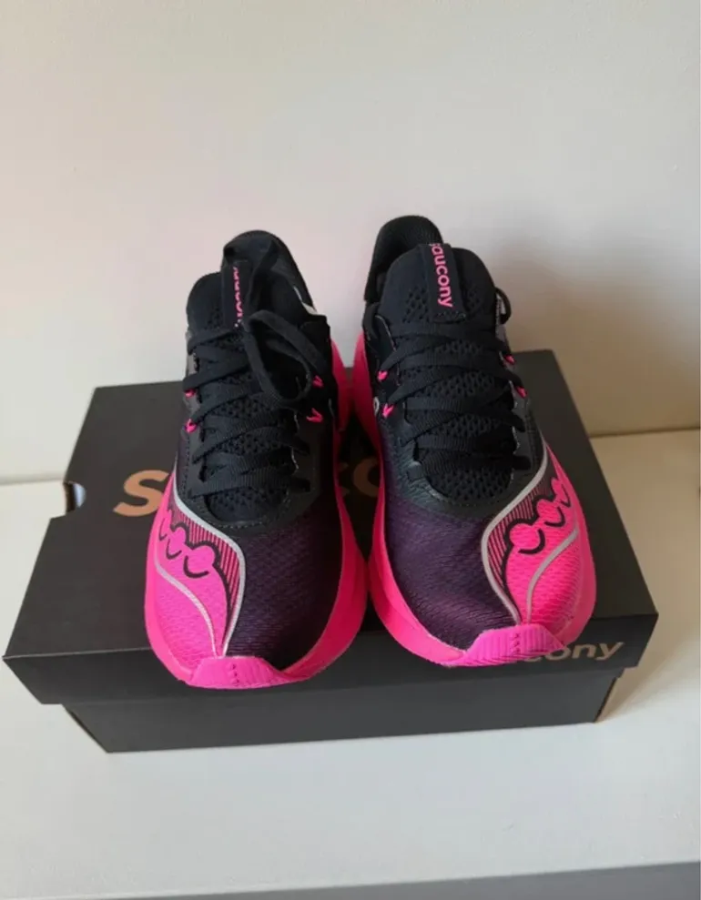 Saucony Endorphin Pro 5 bike d'occasion — image 4 sur 6