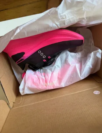 Saucony Endorphin Pro 5 bike d'occasion — image 3 sur 6