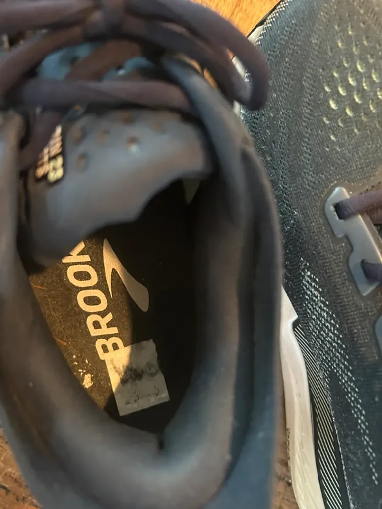 Gebrauchtes Brooks running shoes bike — Bild 6 von 12