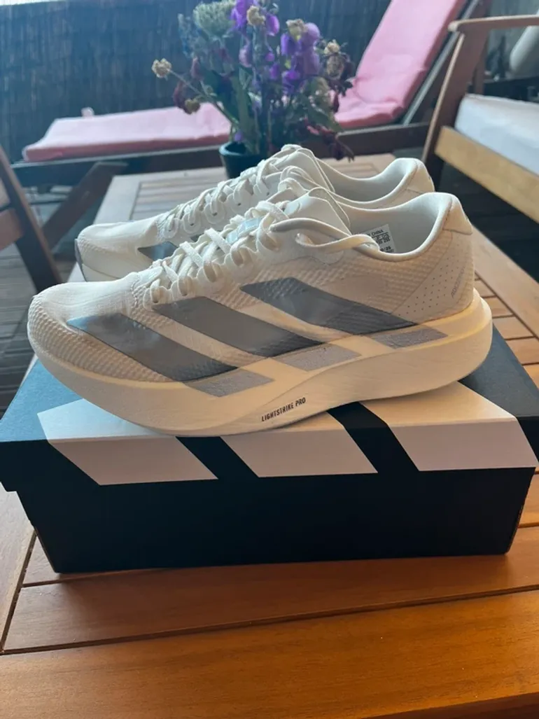 Used Adidas Adizero evo bike — image 4 of 9