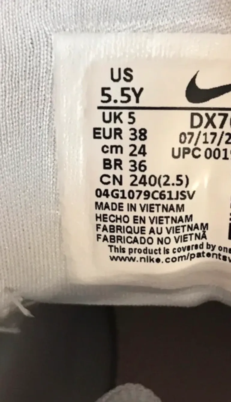 Gebrauchtes White Nike Running Shoes bike — Bild 6 von 6