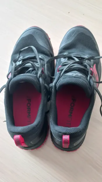 Used Saucony Trailrunning Shoes 39 bike