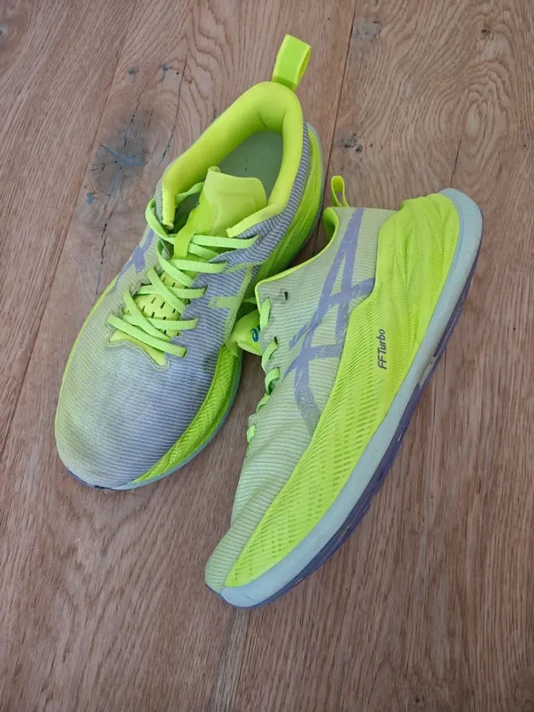 Used Asics Superblast bike — image 5 of 7
