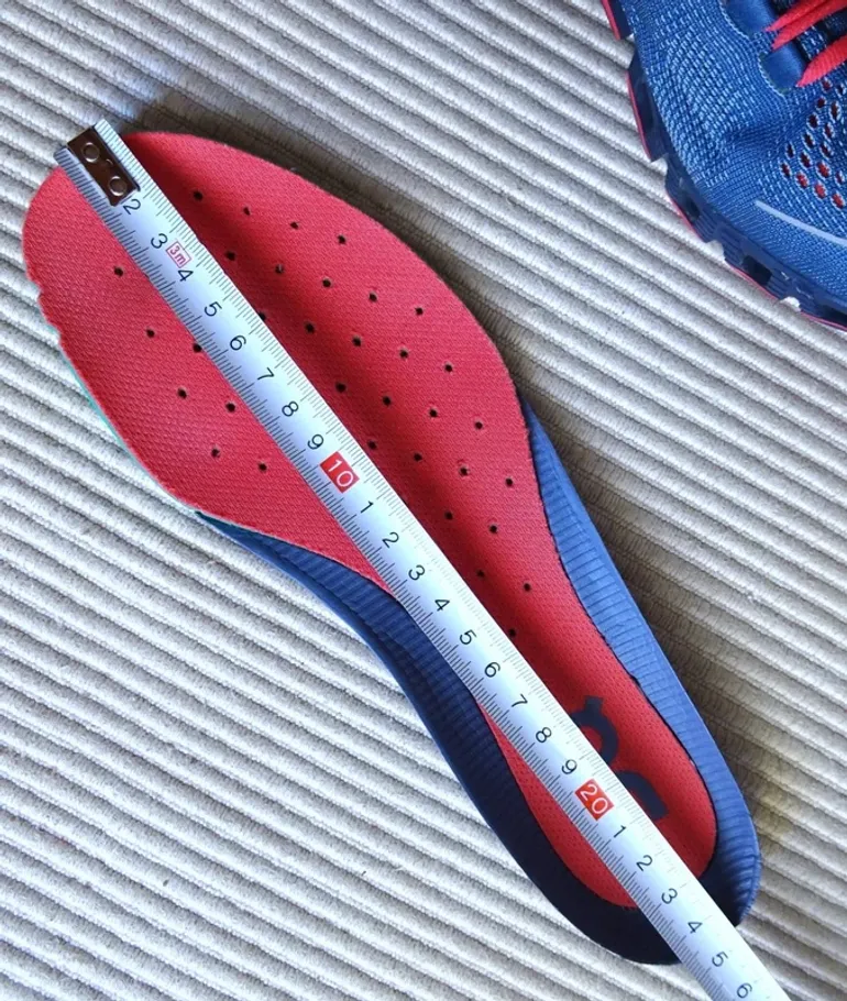 Použité On Running Scarpe Donna 38 bike — obrázek 2 z 4