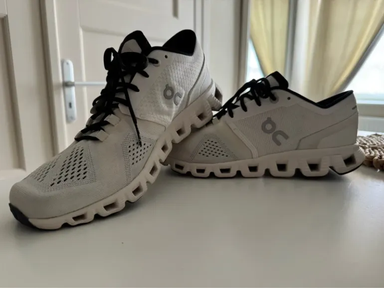 Used On Running Cloud X bike — image 2 of 5