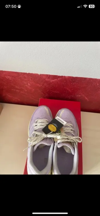 Used New Balance Fresh Foam bike — image 10 of 12
