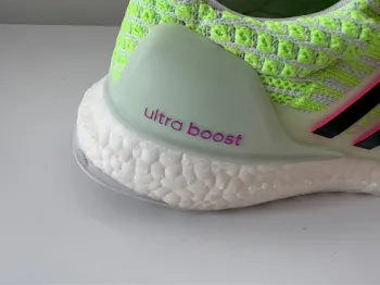 Gebrauchtes Adidas Ultra Boost bike — Bild 6 von 11