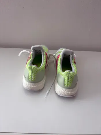 Gebrauchtes Adidas Ultra Boost bike — Bild 10 von 11