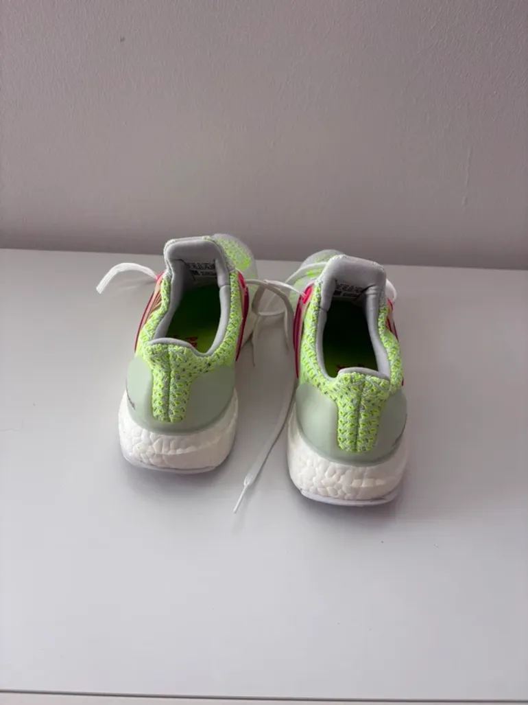 Gebrauchtes Adidas Ultra Boost bike — Bild 10 von 11