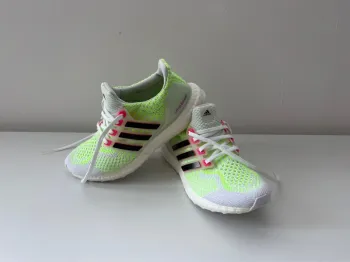 Gebrauchtes Adidas Ultra Boost bike — Bild 9 von 11