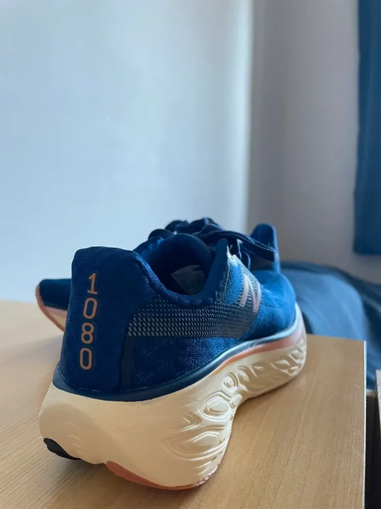 Used New Balance 1080 v14 bike — image 5 of 5