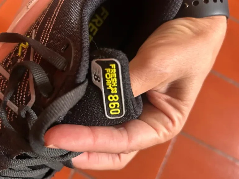 Used New Balance Fresh Foam 860 bike — image 3 of 8