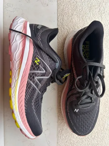 Used New Balance Fresh Foam 860 bike — image 8 of 8