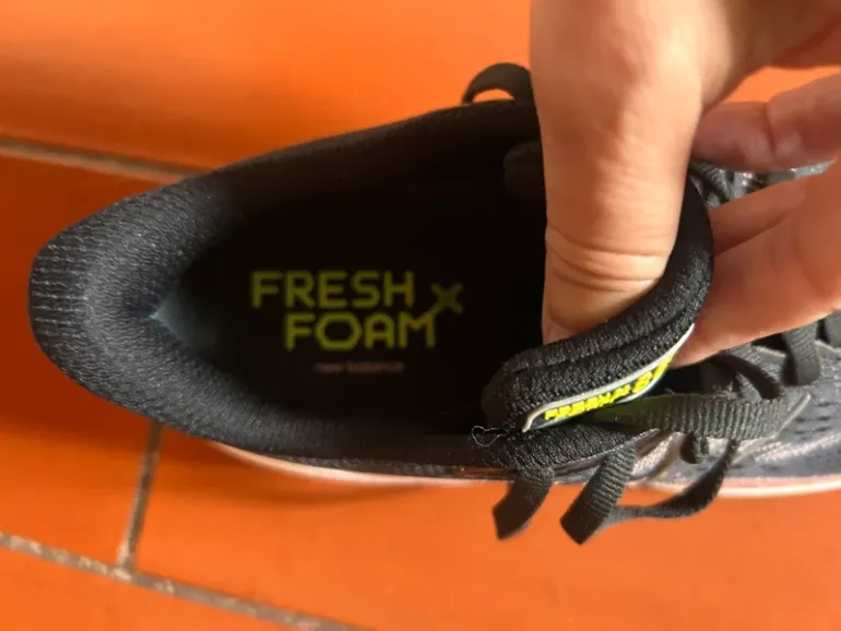 Used New Balance Fresh Foam 860 bike — image 4 of 8