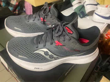 Used Saucony Ride 16 bike