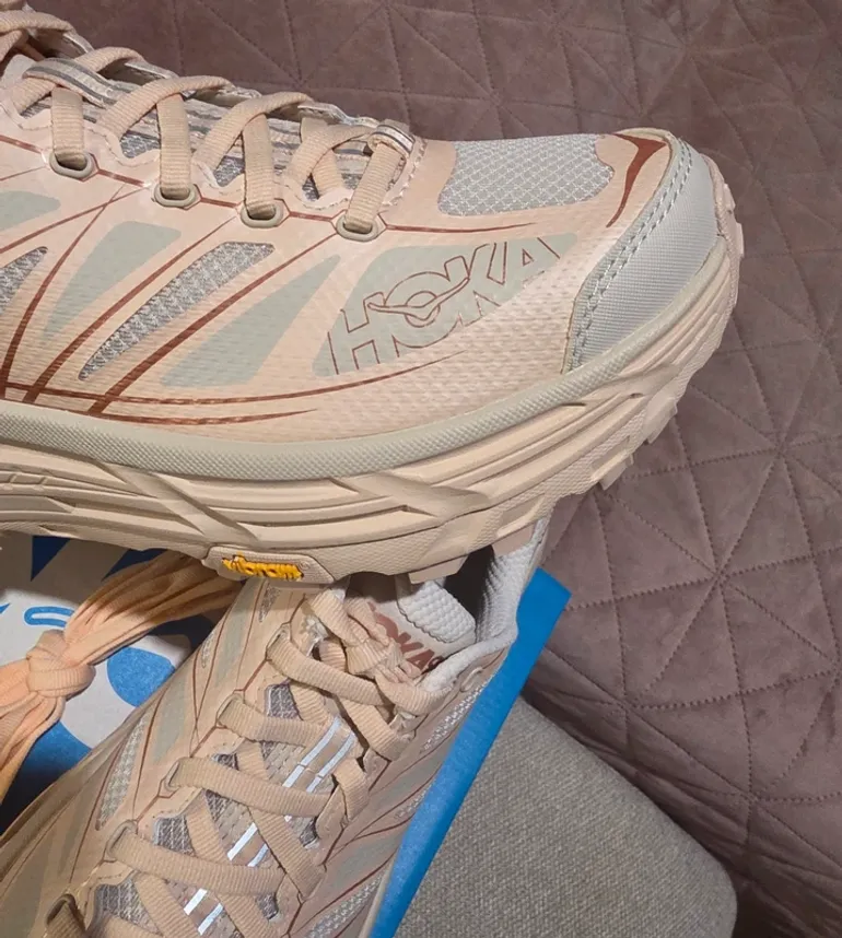 Used Hoka sneakers bike — image 4 of 15