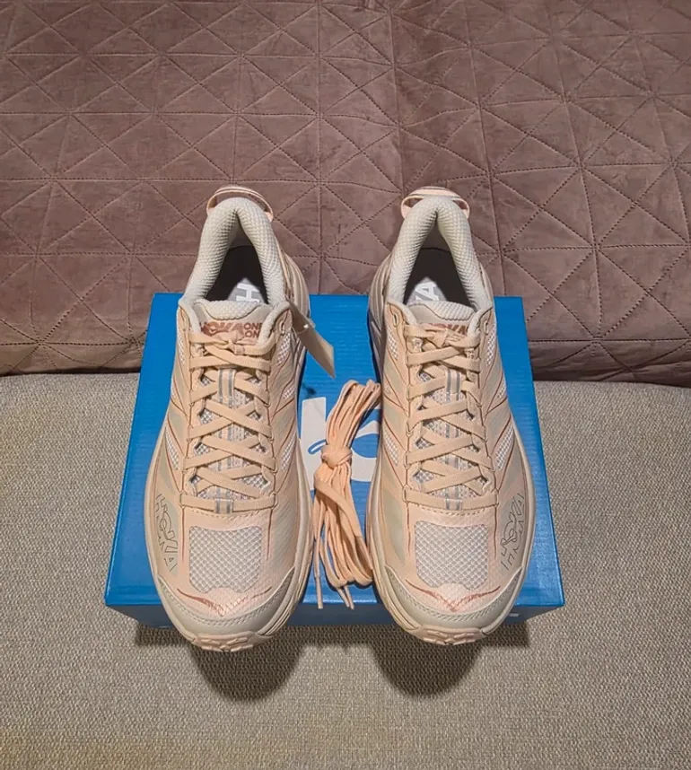 Used Hoka sneakers bike — image 5 of 15