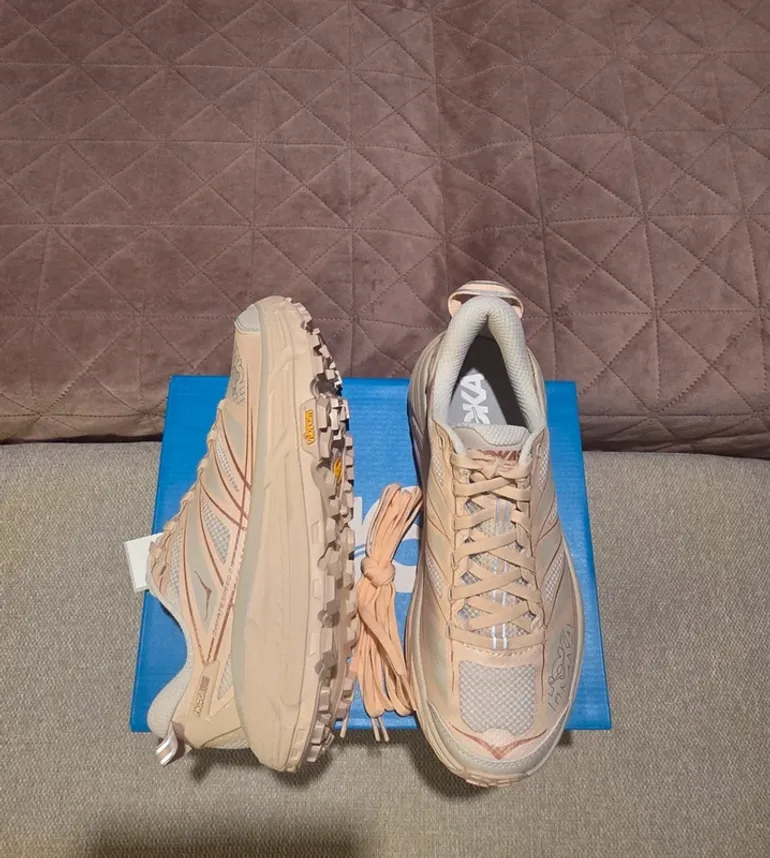 Used Hoka sneakers bike — image 6 of 15