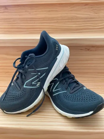Used New Balance Fresh Foam 860 bike