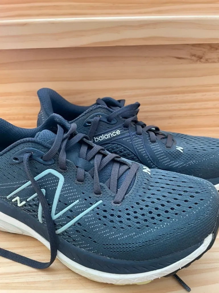 Used New Balance Fresh Foam 860 bike — image 2 of 6