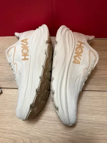 Käytetty Hoka Running Shoes bike — kuva 4 / 10