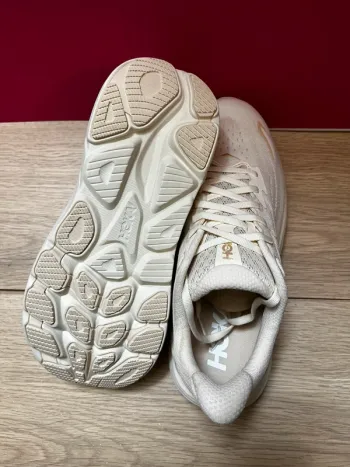 Käytetty Hoka Running Shoes bike — kuva 8 / 10