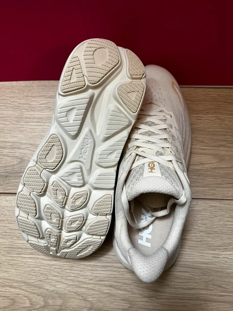 Käytetty Hoka Running Shoes bike — kuva 8 / 10