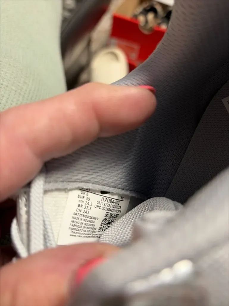 Used Nike Laufschuhe bike — image 8 of 9