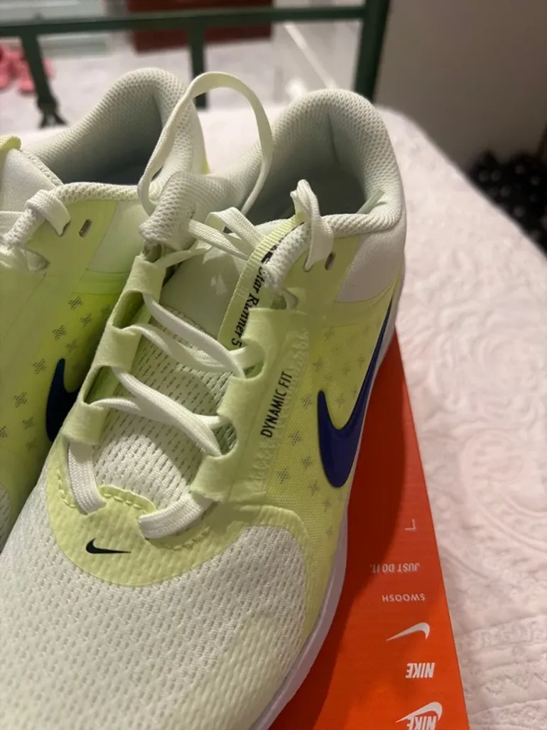 Used Nike scarpe donna bike — image 5 of 6