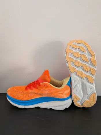 Used Hoka Clifton 9 bike — image 2 of 6