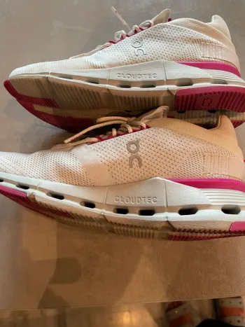 Used On Running ON Cloudtec Schuhe bike — image 2 of 6