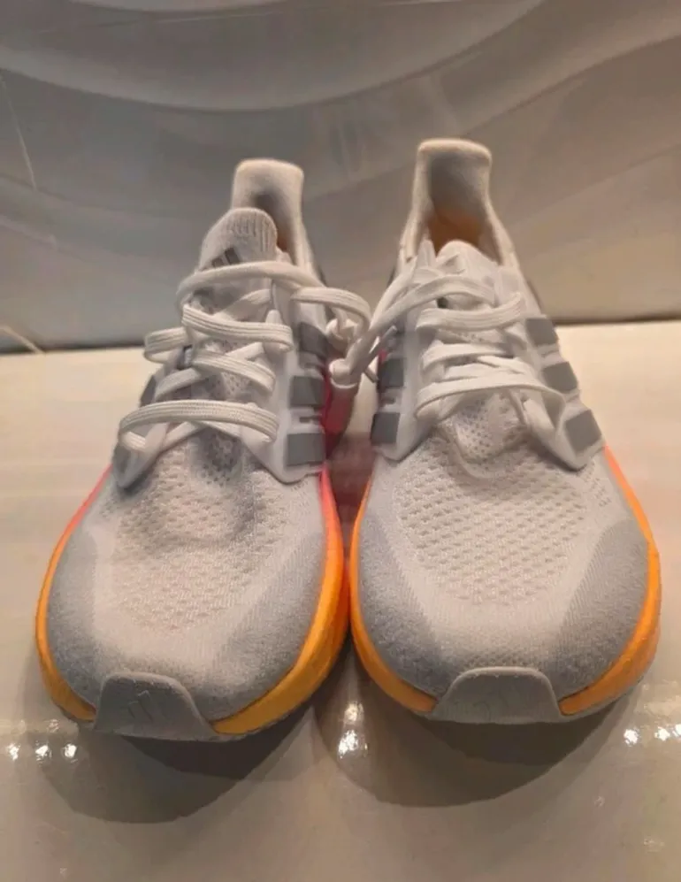 Used Adidas Ultraboost 5 bike — image 6 of 7
