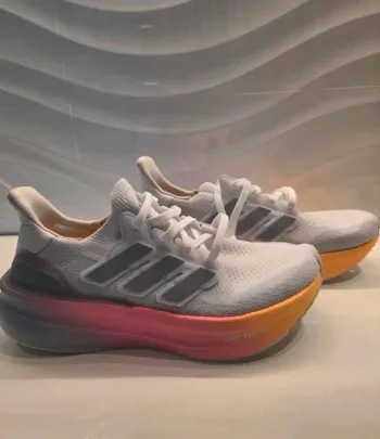 Used Adidas Ultraboost 5 bike — image 2 of 7