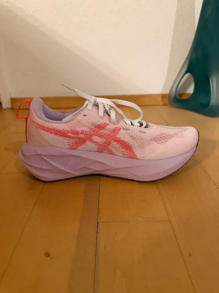 Käytetty Asics Sneakers bike — kuva 10 / 13