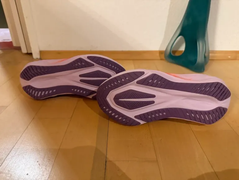 Käytetty Asics Sneakers bike — kuva 12 / 13