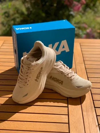 Used Hoka Bondi 9 bike — image 2 of 5