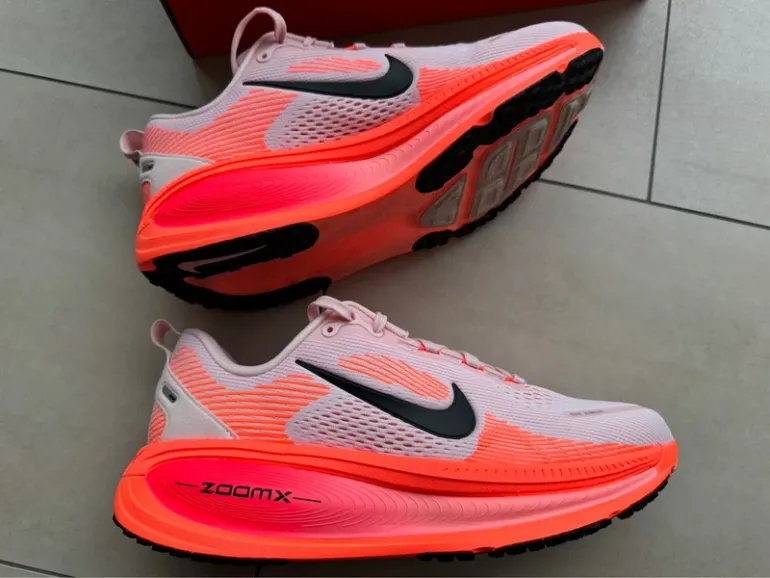 Used Nike Vomero 18 bike — image 4 of 7