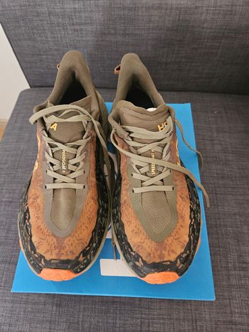 Used Hoka Speedgoat 6 bike