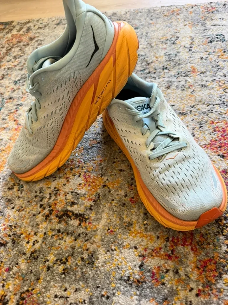 Used Orange Clifton 8 bike — image 2 of 6