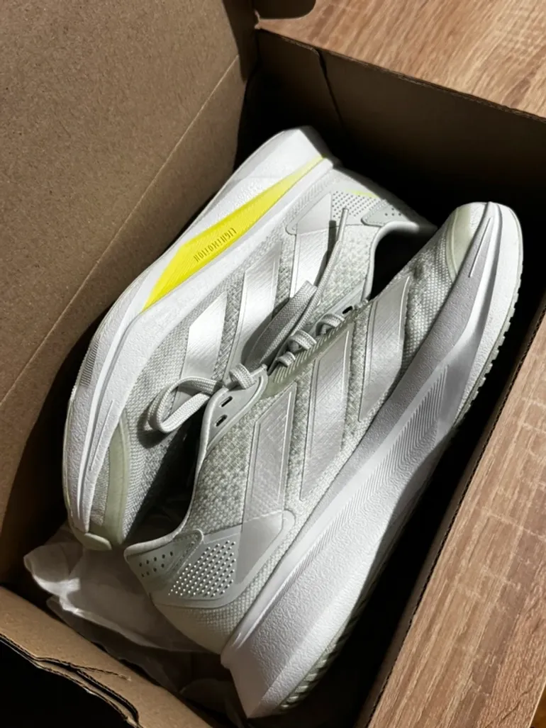 Used Adidas Running Shoes bike — image 2 of 3