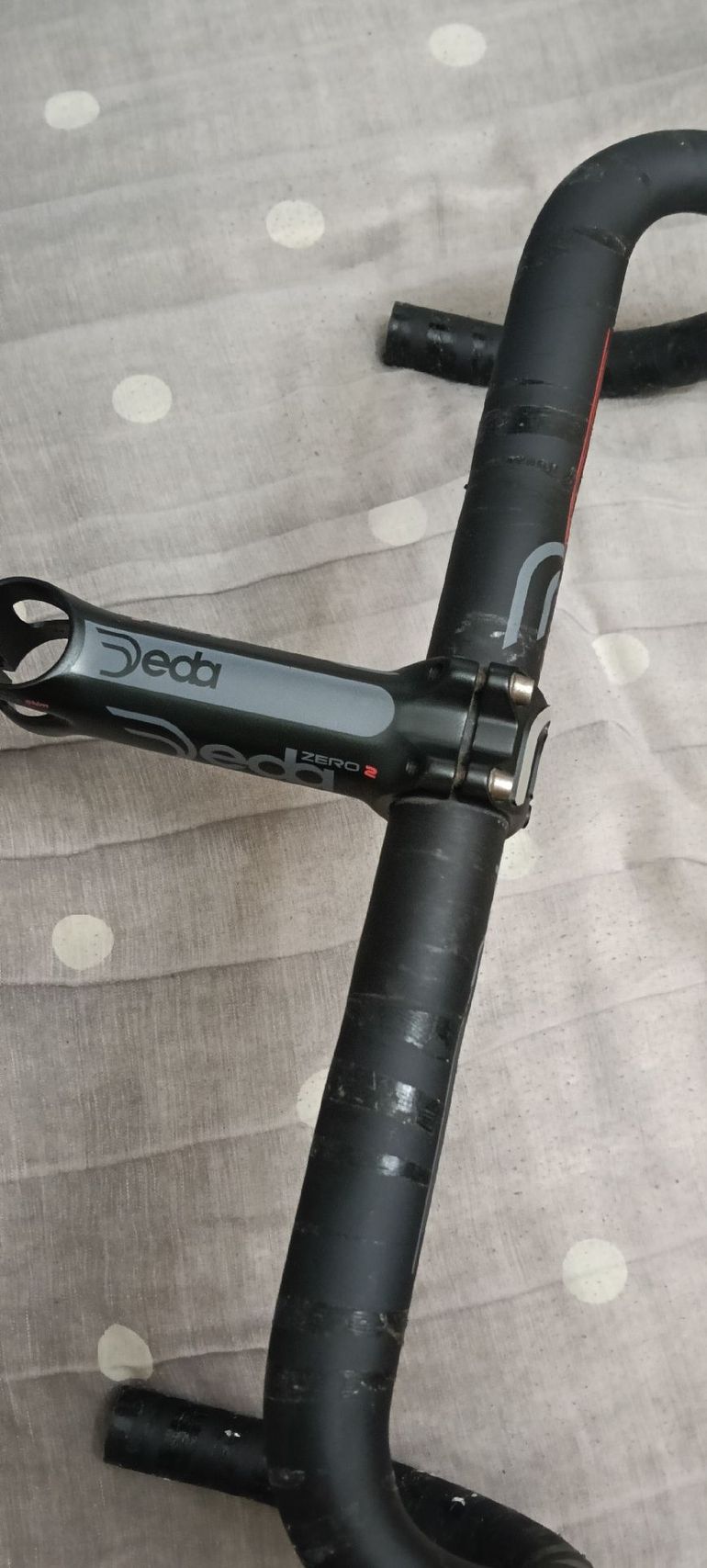 Deda RHM 02 Handlebar and Zero 2 Stem bike usato — immagine 4 di 4