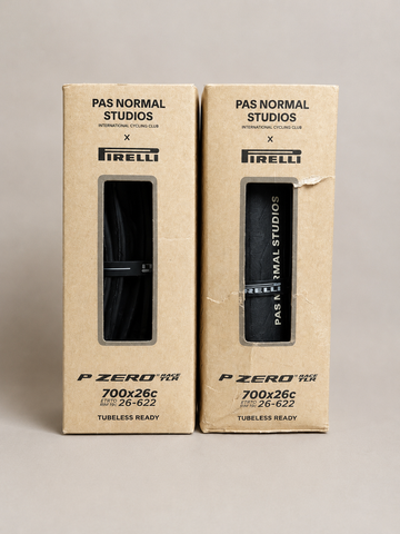 Pas Normal Studios PNS x P ZERO Race TLR Tyres & Tubes d'occasion